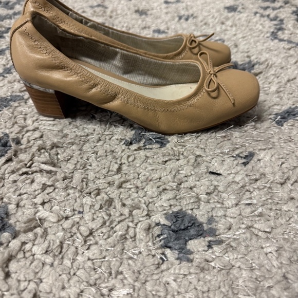 Vintage Hush Puppies Steps Tan Leather Block Heel Ballet Pumps Size 8 - Picture 3 of 8